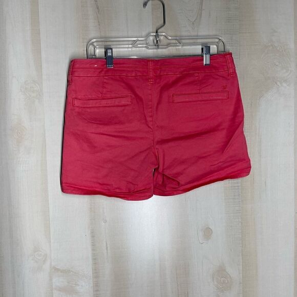 American Eagle midi shorts dark pink, size 6 - Picture 13 of 13